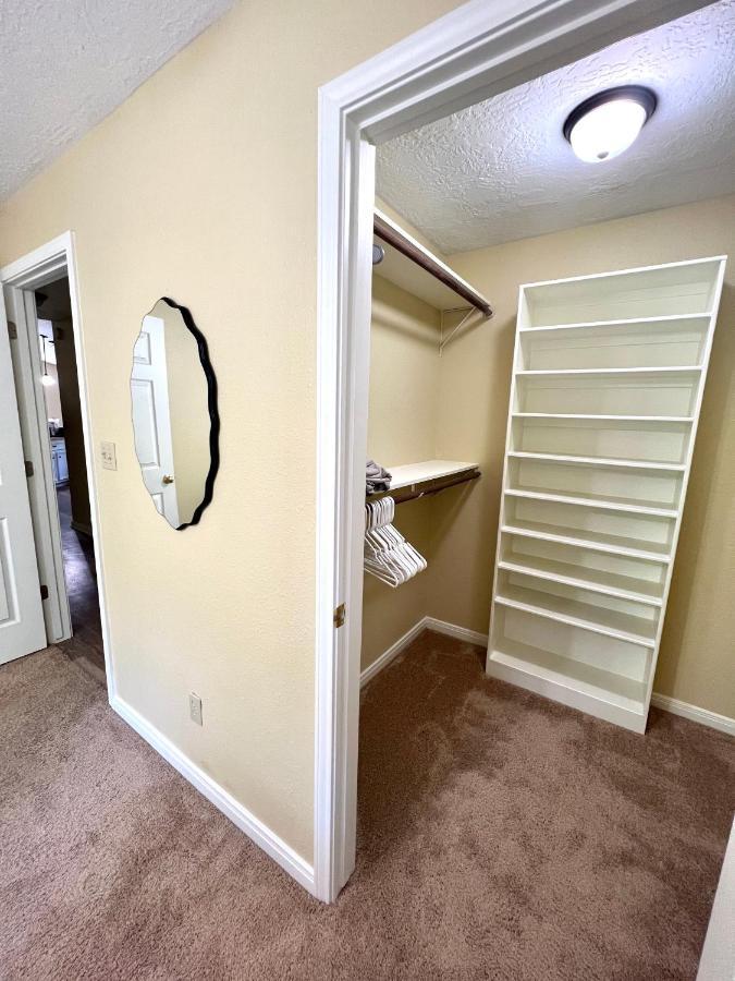 2 Bdrm Treehouse Hideout- Lake Conroe With Boat Ramp มอนต์โกเมอรี ภายนอก รูปภาพ