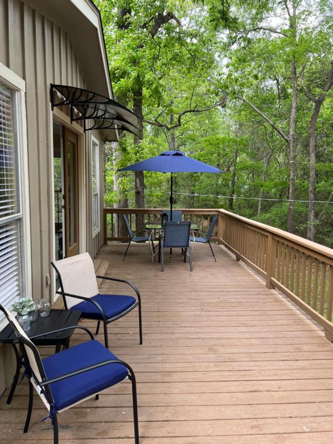 2 Bdrm Treehouse Hideout- Lake Conroe With Boat Ramp มอนต์โกเมอรี ภายนอก รูปภาพ